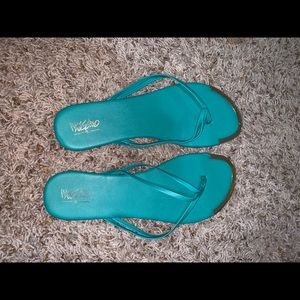 Massimo thong flops w gold edging